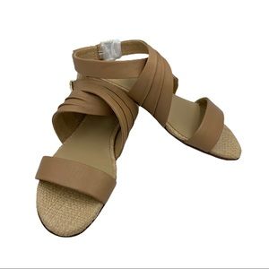 Naturalizer Maddy Cookie Dough Sandal Size 5&1/2